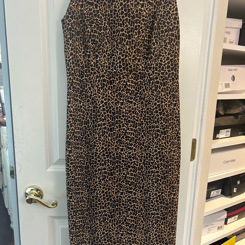 Leopard Print Sleeveless Dress